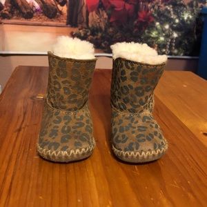 Leopard Baby Ugg Boots size 2/3